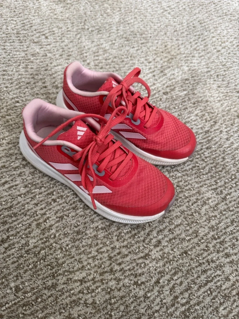 Adidas Girls Sneakers 13 - Picture 1 of 7